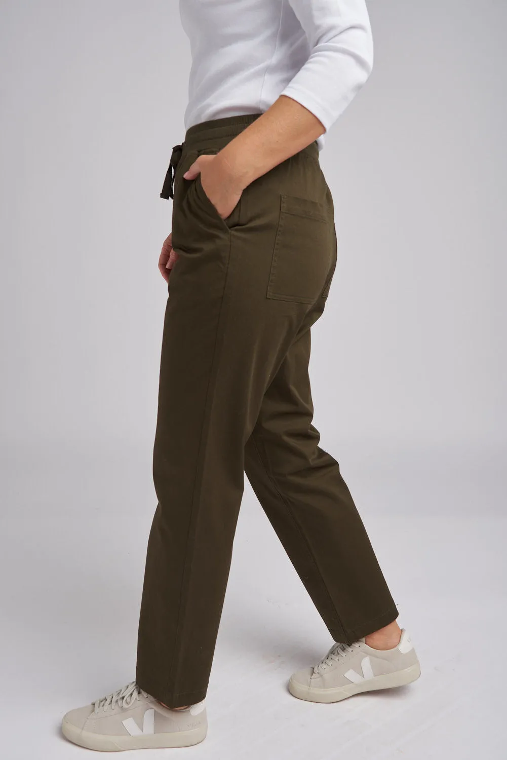 Goondiwindi Cotton - Relaxed Pant Olive | G5229