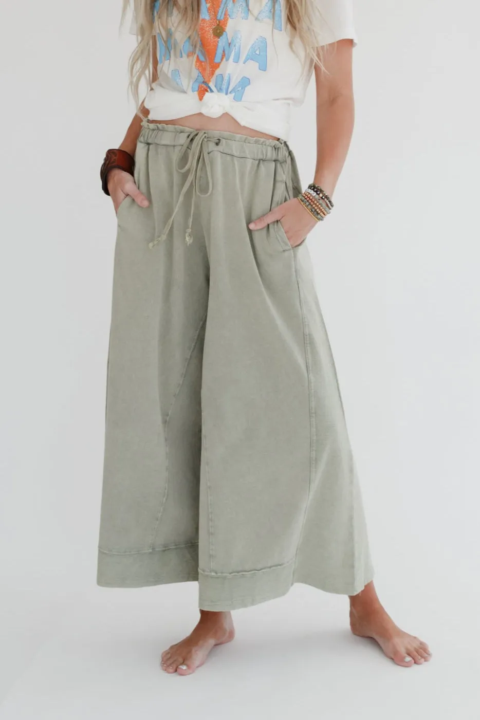 Relaxed Vibes Wide Leg Pants - Olive