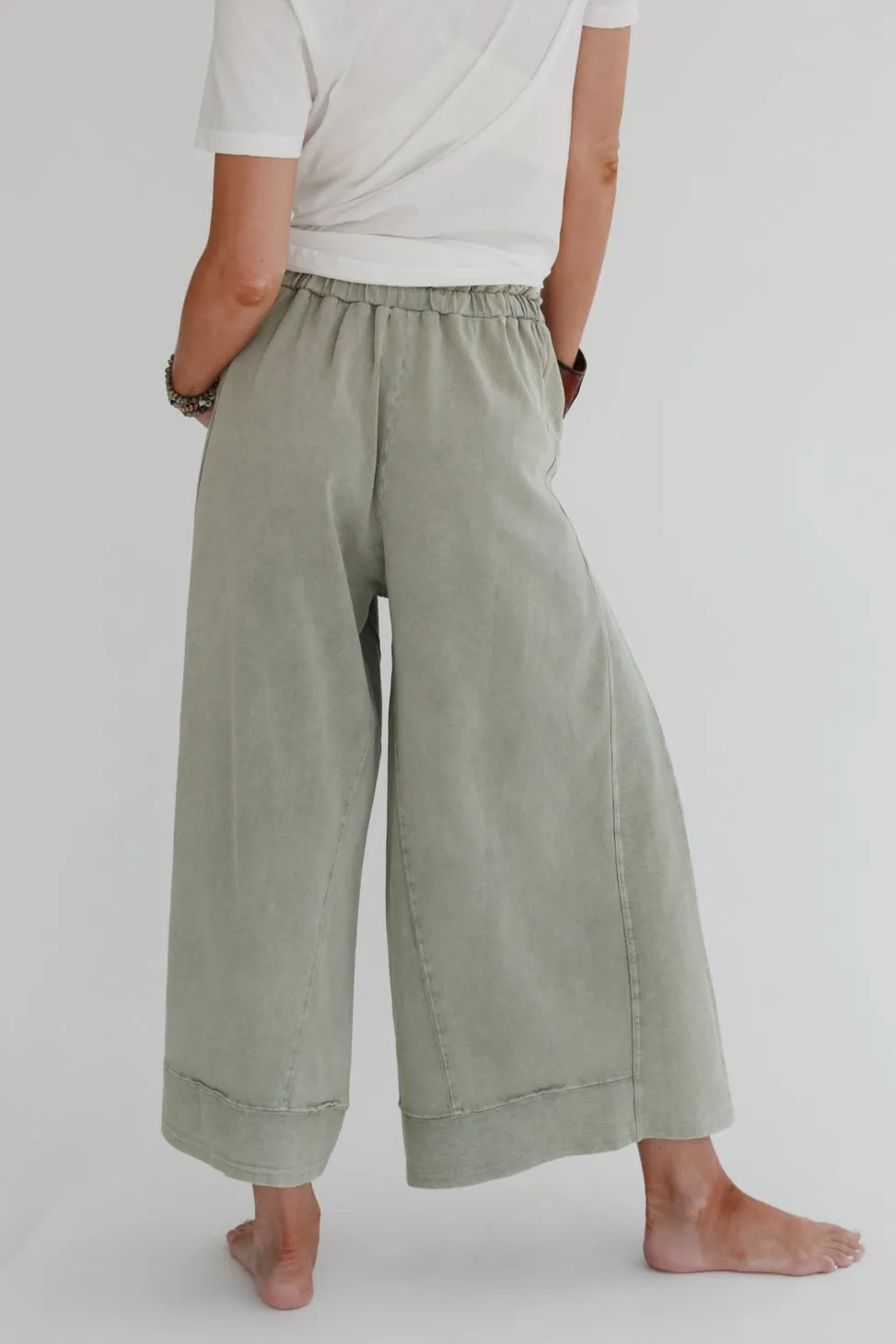 Relaxed Vibes Wide Leg Pants - Olive