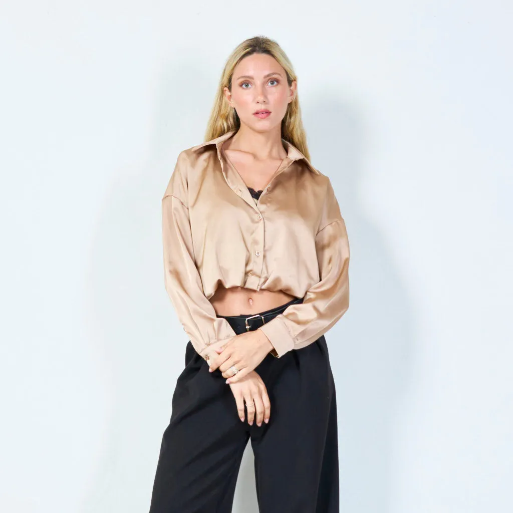 Trendy cropped button-up blouse wholesale